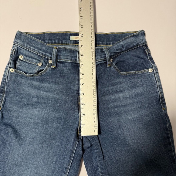 Levis 505 Straight Leg Jeans Womens Size 27 x 29 Medium Wash Blue Denim Mid Rise - Picture 12 of 14